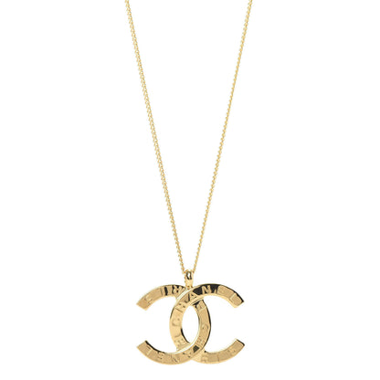 Chanel Metal CC Paris Button Necklace Gold 1 of 5