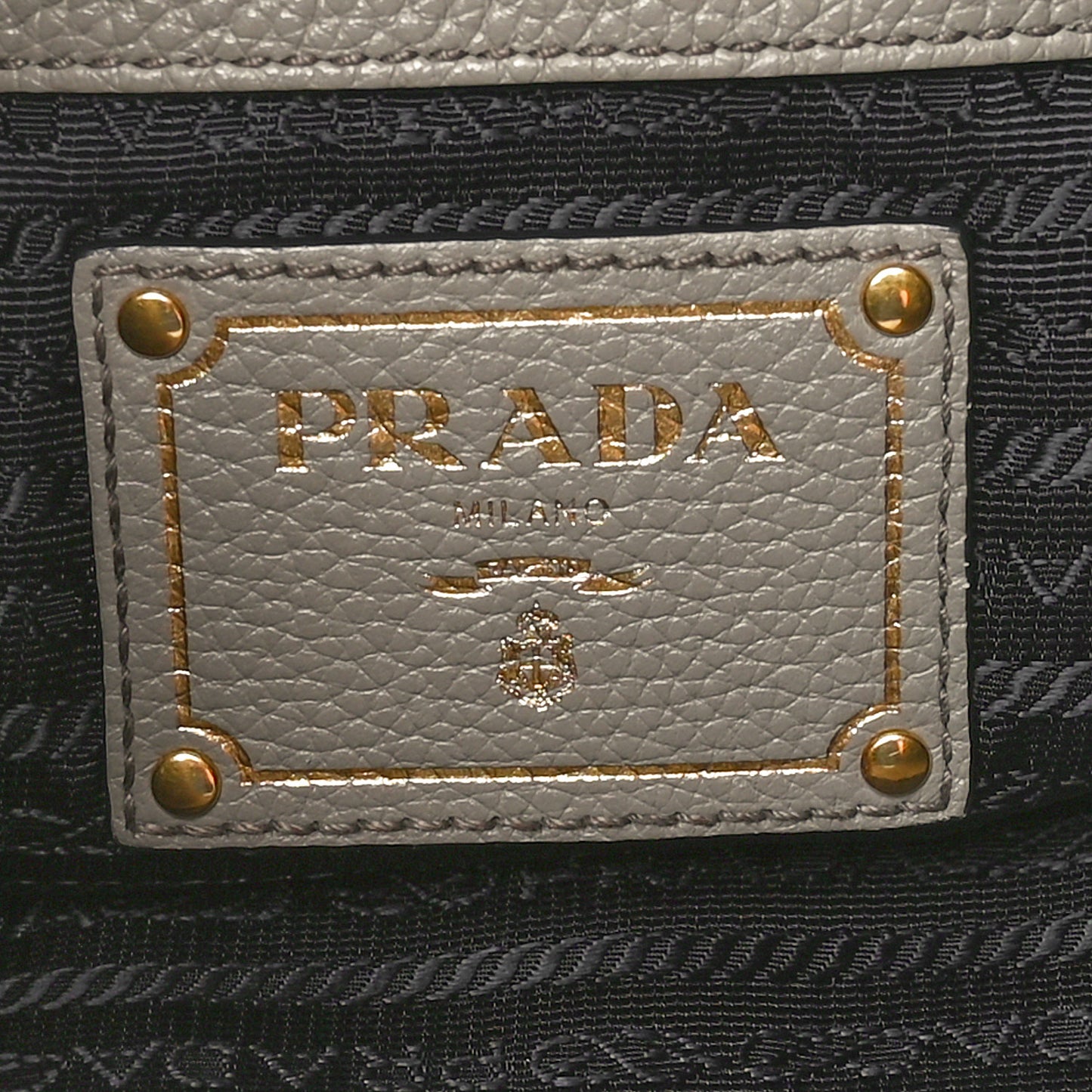 Vitello Phenix Logo Hobo Argilla