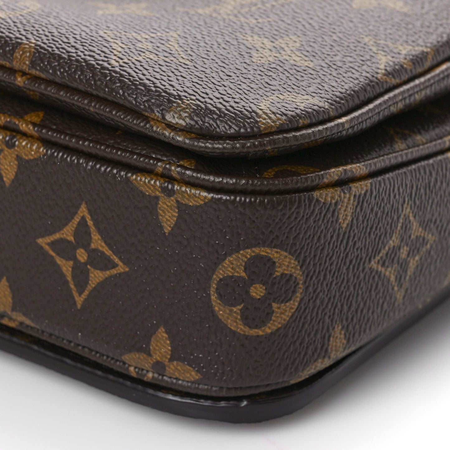 Monogram My World Tour Pochette Metis