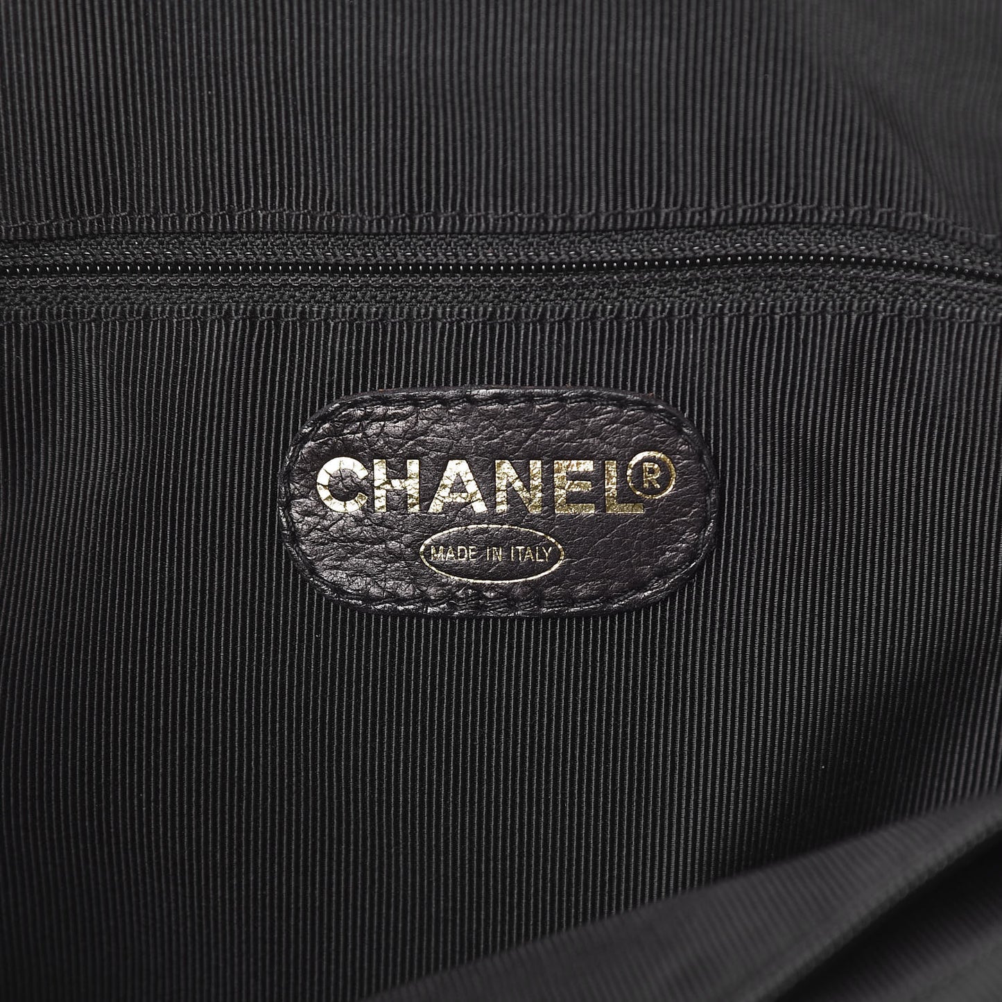 Caviar CC Tote Black