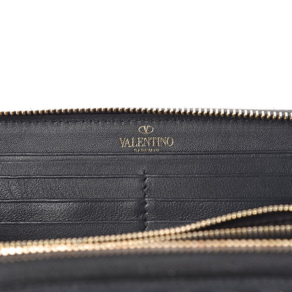 Valentino Garavani Calfskin Rockstud Zip Around Wallet Grey 6 of 7