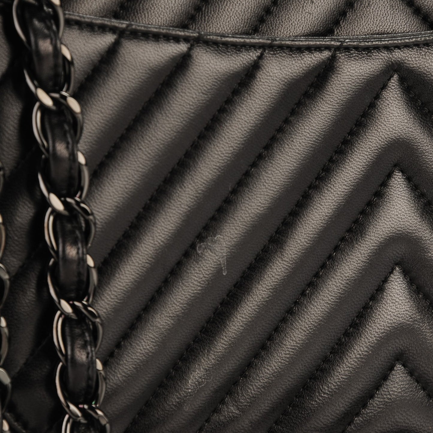Lambskin Chevron Quilted Jumbo Double Flap So Black