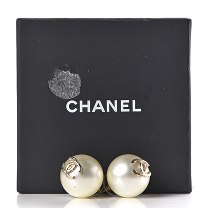 Chanel Pearl CC Large Earrings Gold 9 of 9