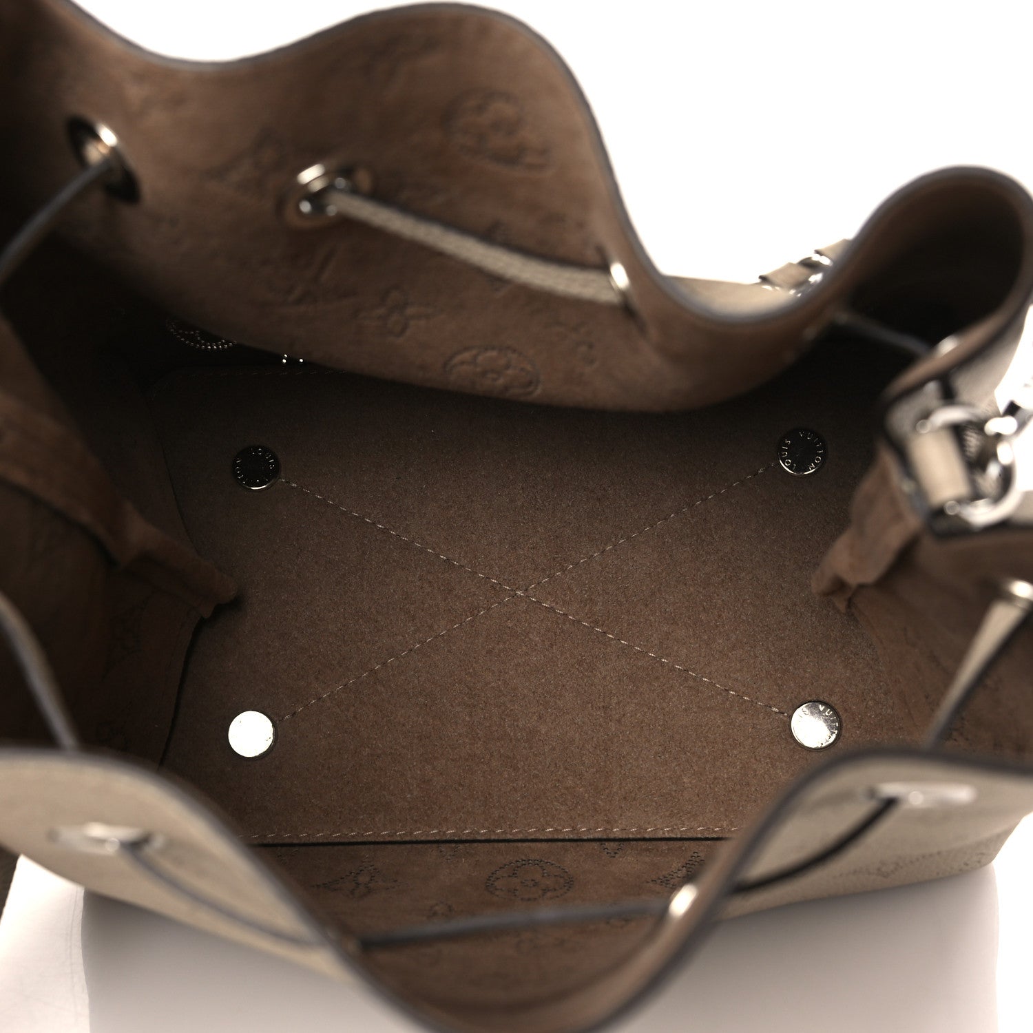 Louis Vuitton Mahina Bella Galet 5 of 9