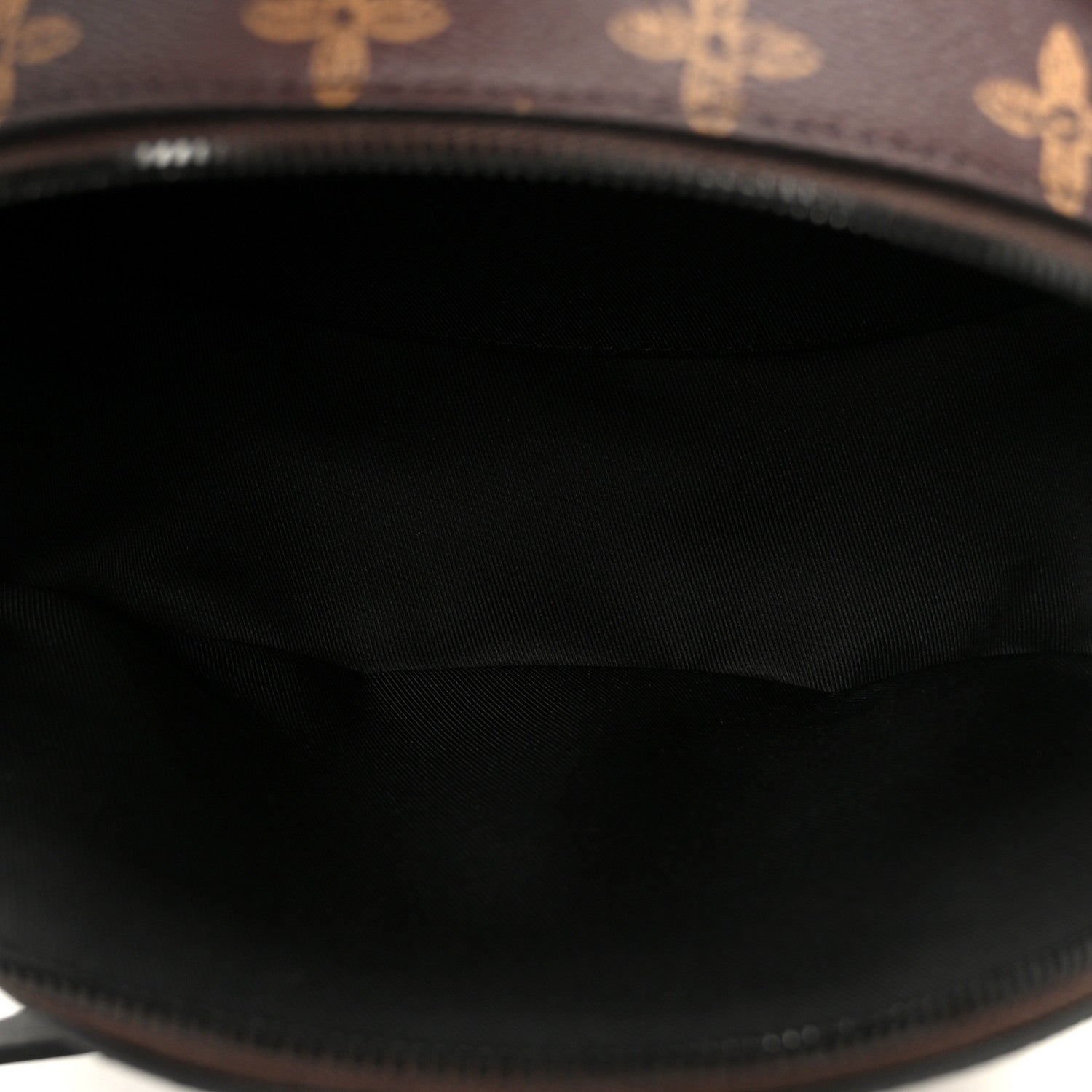 Louis Vuitton Monogram N°7 Wheel Box 5 of 12