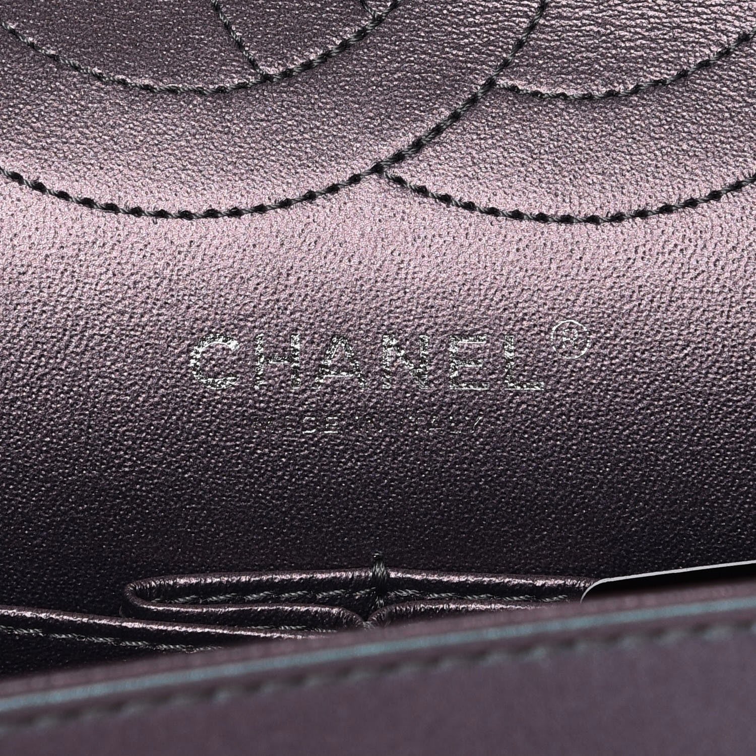 Chanel Iridescent Lambskin Quilted 2.55 Reissue 226 Flap Light Purple 7 of 9