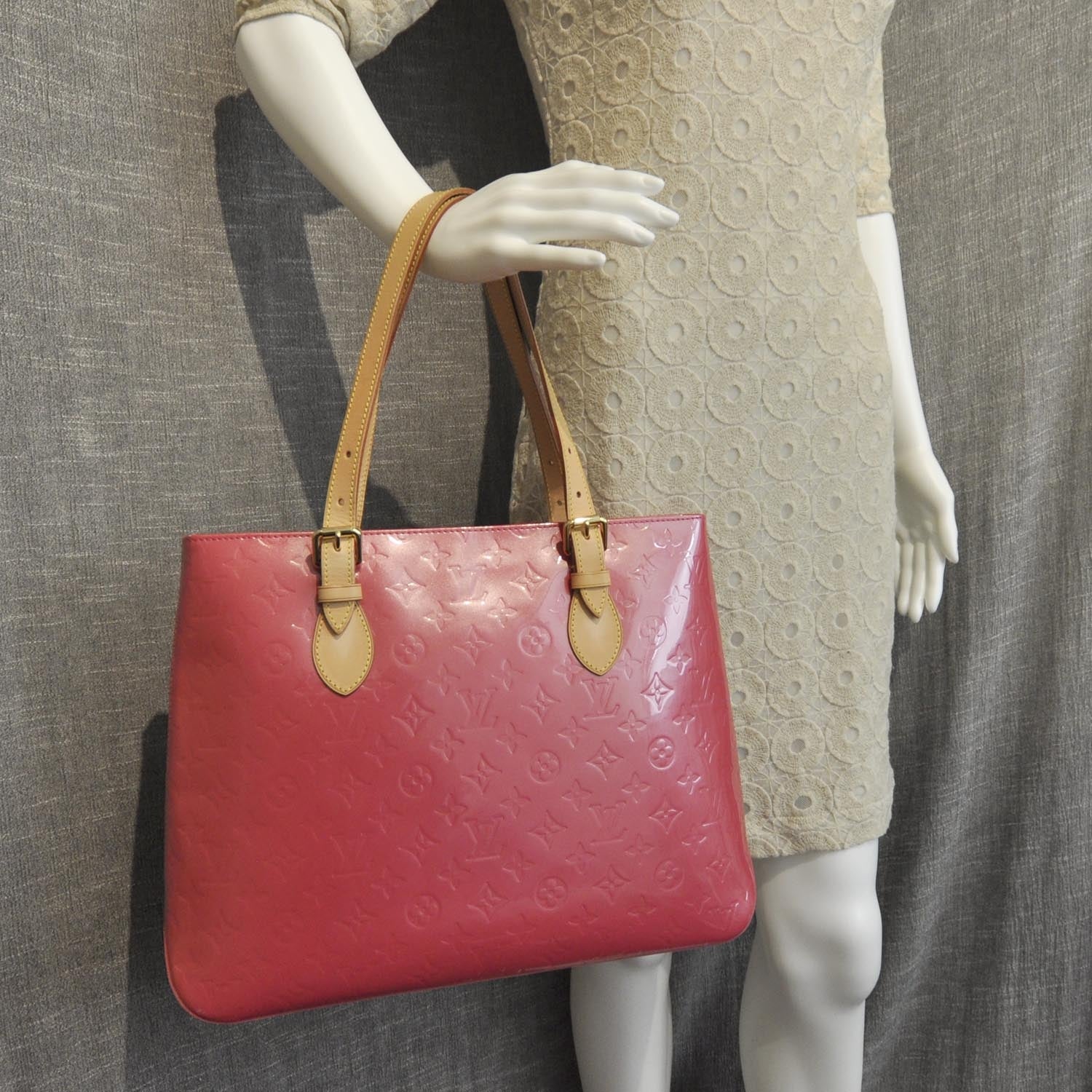 Louis Vuitton Vernis Brentwood Framboise 2 of 8