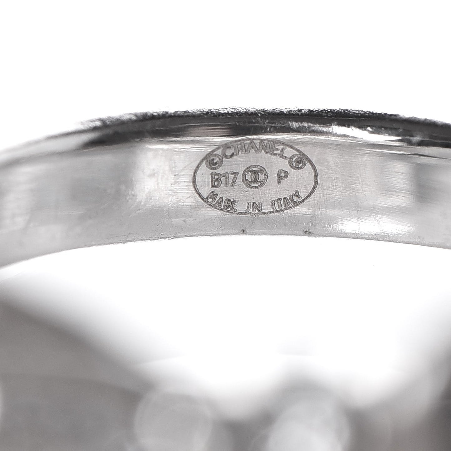 Crystal Bow Ring 6 Black Silver