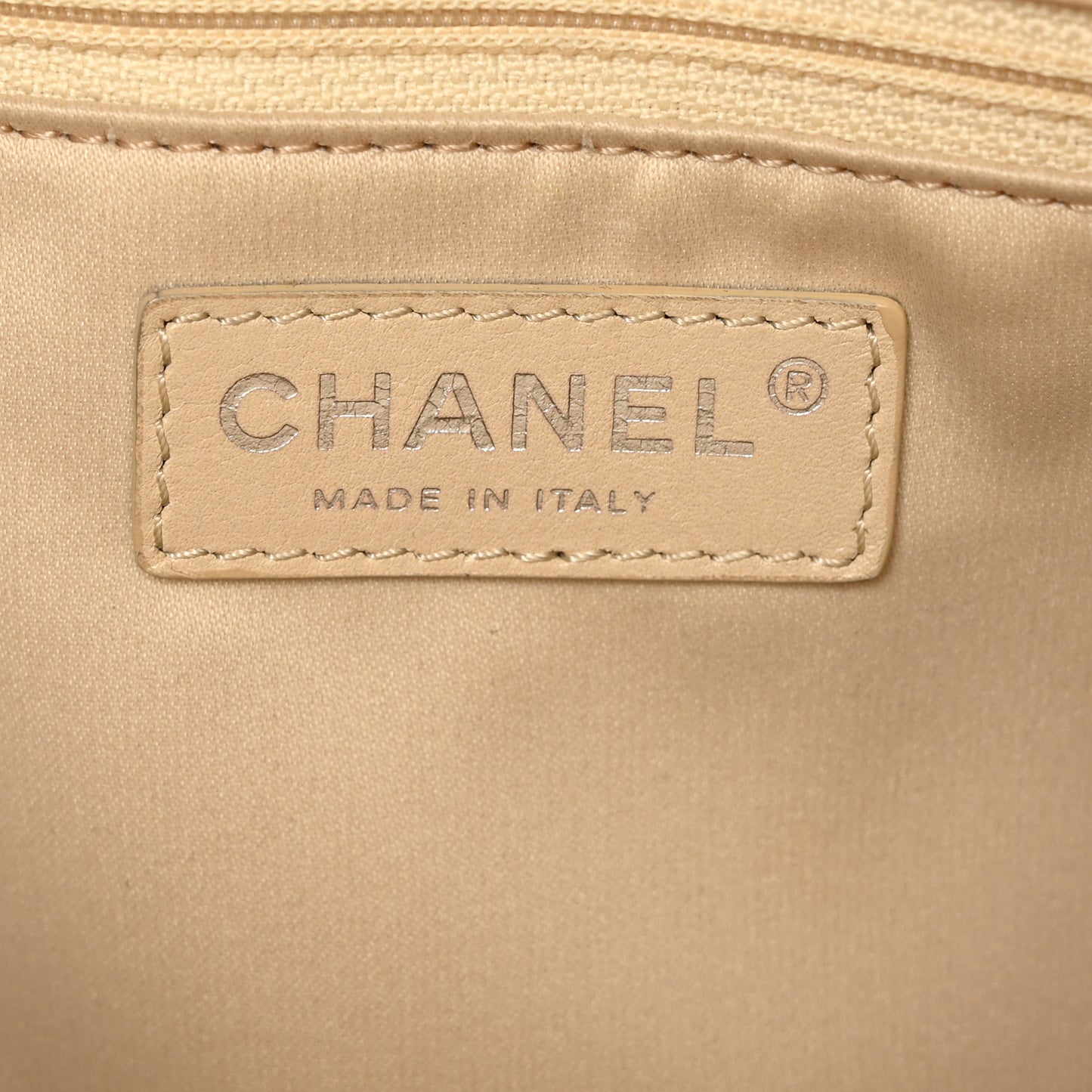 Caviar Quilted Grand Shopping Tote GST Beige Clair