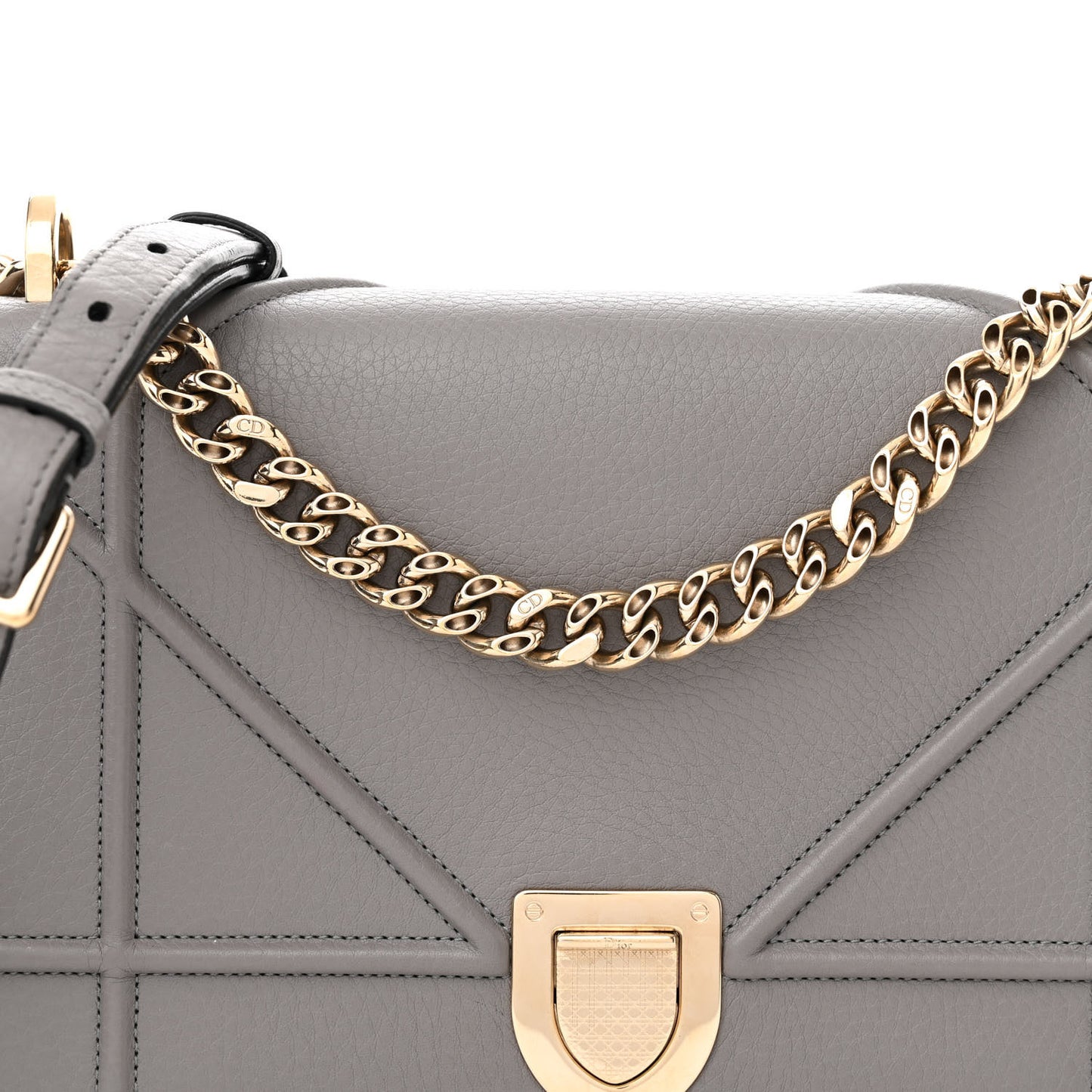 Grained Calfskin Medium Diorama Flap Bag Gris