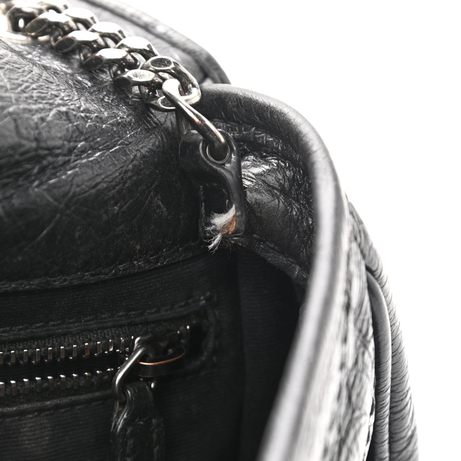 Saint Laurent Crinkled Calfskin Matelasse Monogram Niki Chain Wallet Black 8 of 12
