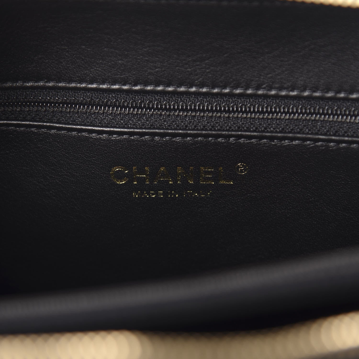 Chanel Caviar Quilted Medium CC Filigree Vanity Case Black 8 of 11