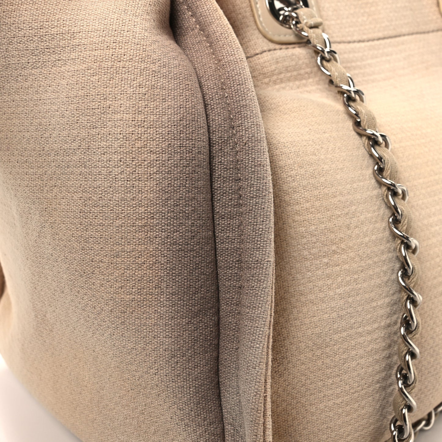 Mixed Fibers Medium Deauville Tote Beige