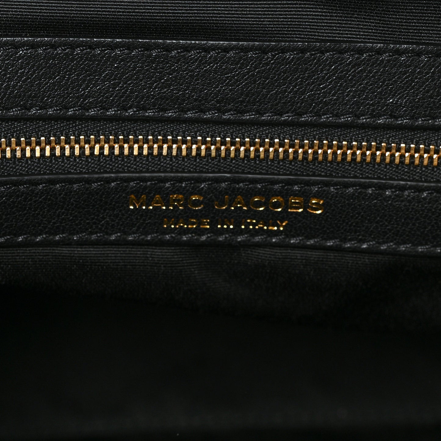 Calfskin Quilted Stam Black