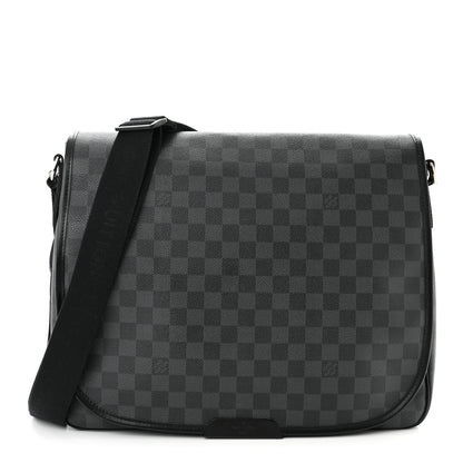 Louis Vuitton Damier Graphite Daniel GM 1 of 12