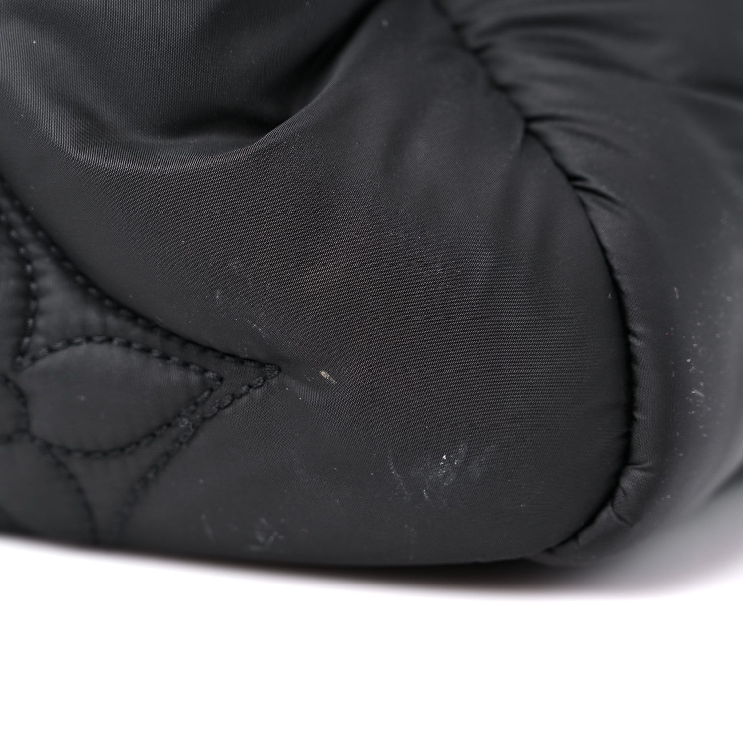 Louis Vuitton Econyl Monogram Pillow Giant Onthego MM Black 9 of 10