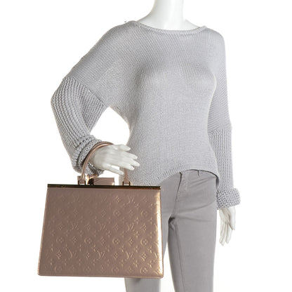 Louis Vuitton Vernis Deesse GM Beige Poudre 2 of 7