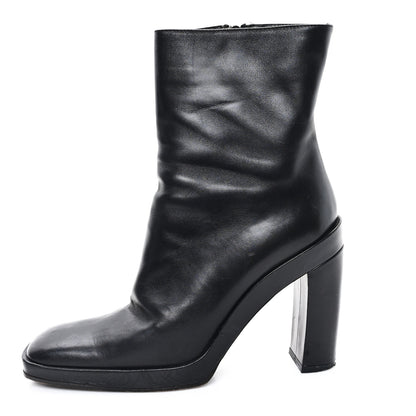 Gucci Calfskin Ankle Booties 8 Black 1 of 9