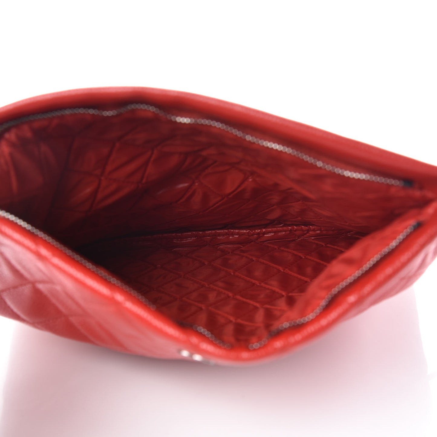 Caviar Quilted CC Beauty Clutch Red