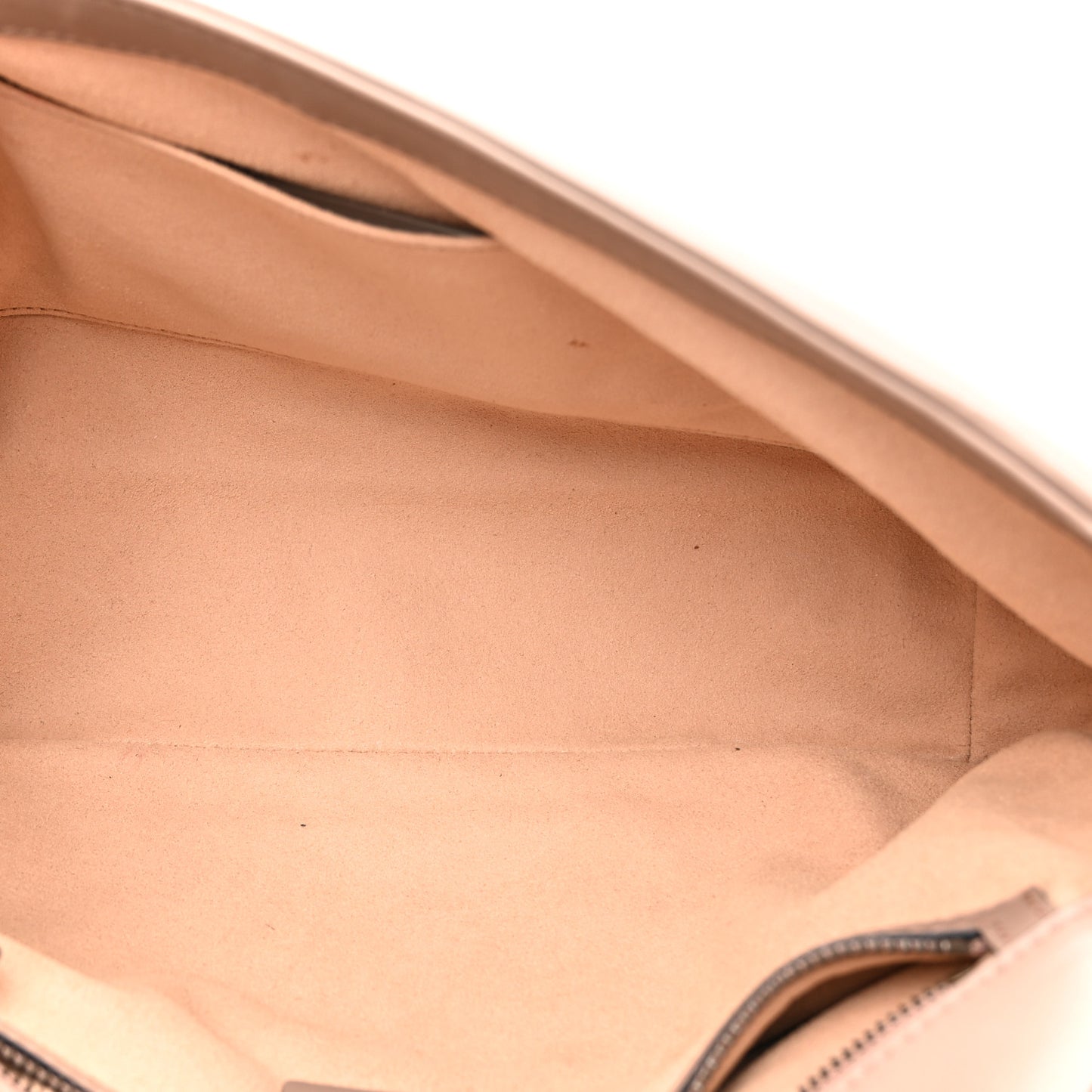 Calfskin Matelasse Medium GG Marmont Shoulder Bag Porcelain Rose