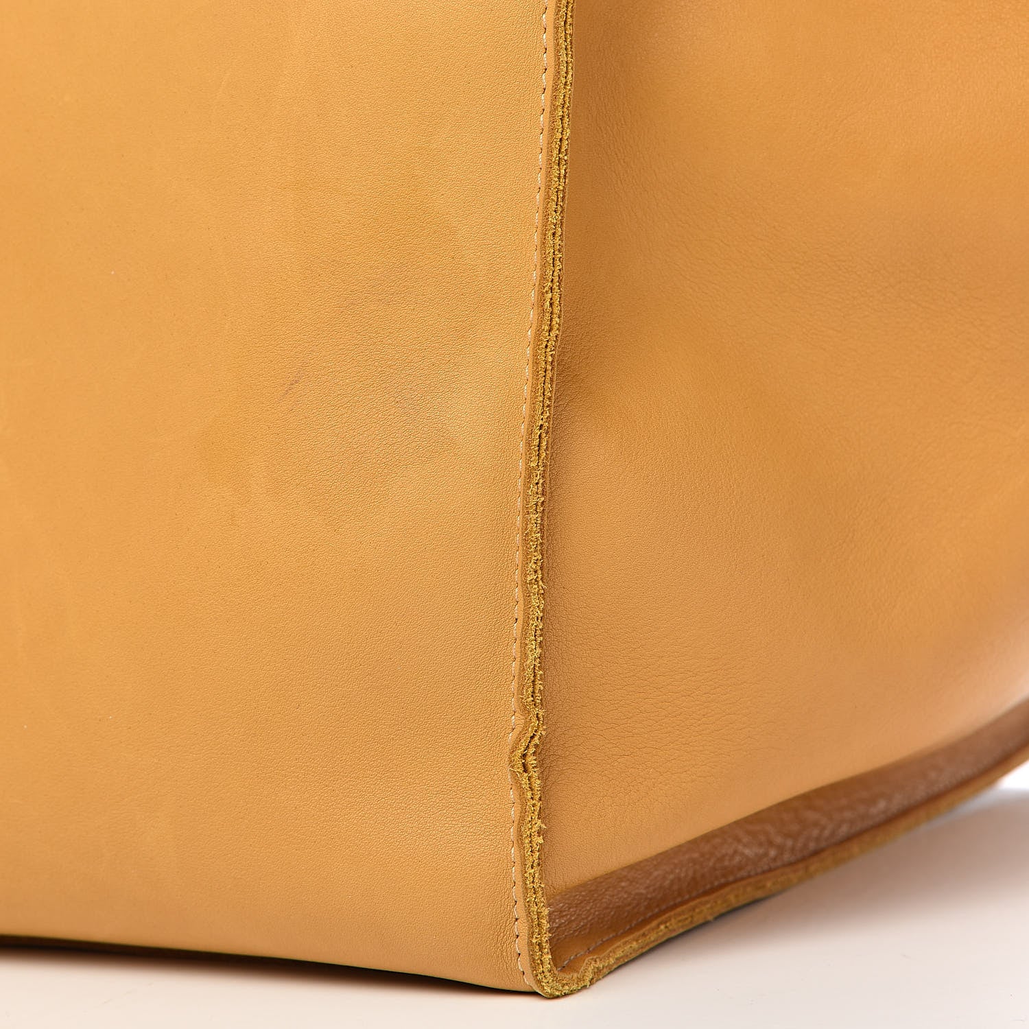 Celine Soft Bare Calfskin Medium Big Bag Honey 11 of 15