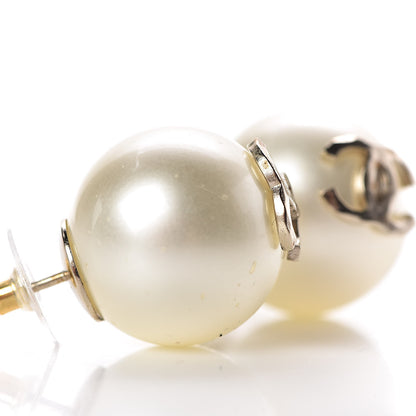 Chanel Pearl CC Large Earrings Gold 5 of 9