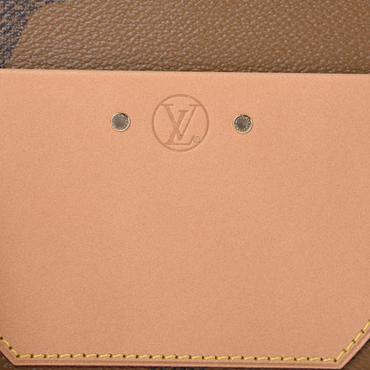 Louis Vuitton Reverse Monogram Giant Boite Chapeau Souple 8 of 11