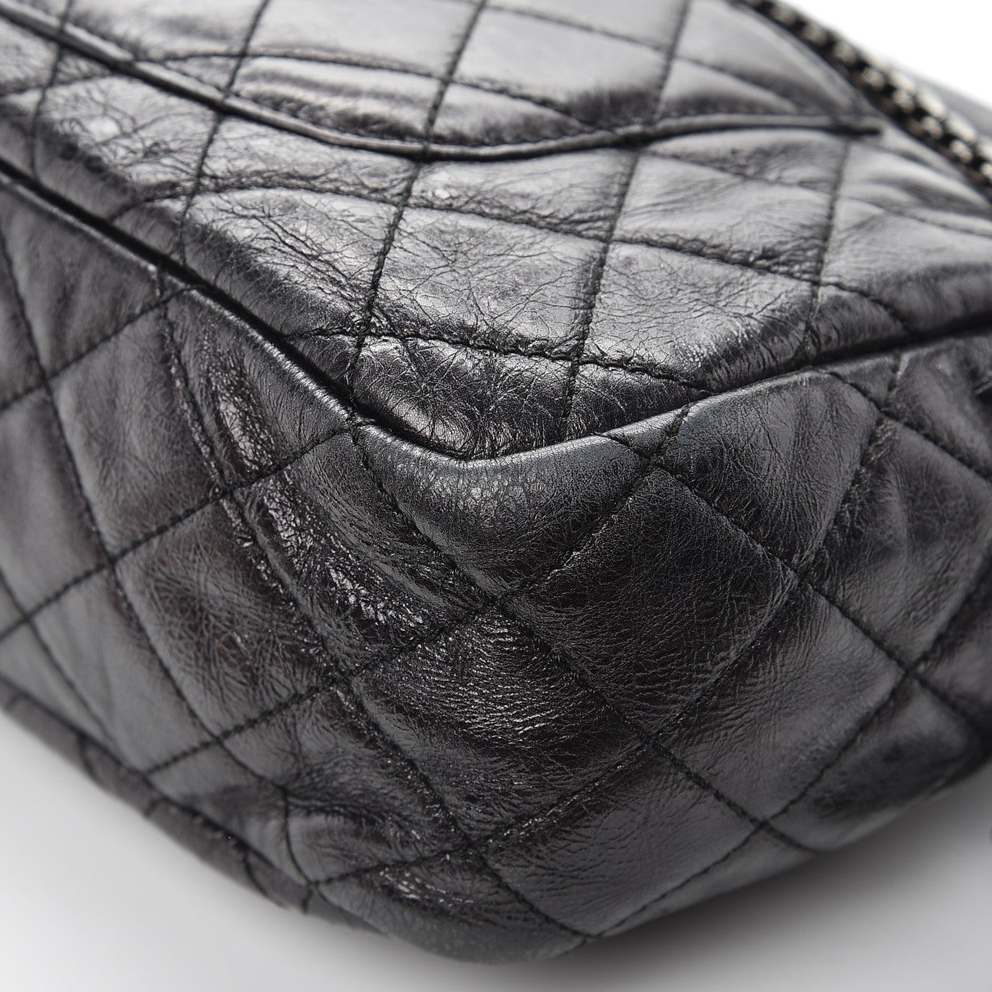 Metallic Aged Calfskin Quilted Medium Reissue Camera Case Black