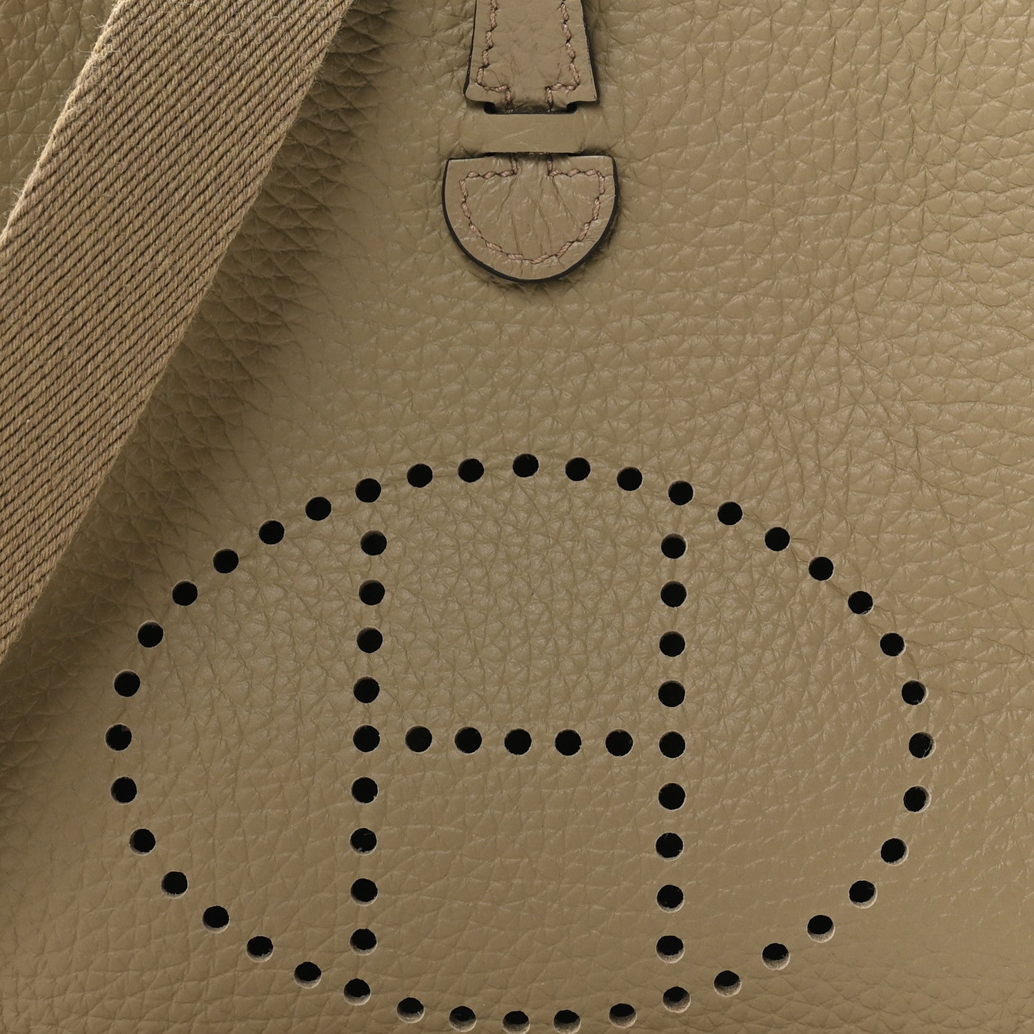Hermes Taurillon Clemence Evelyne TPM Beige Marfa 8 of 11