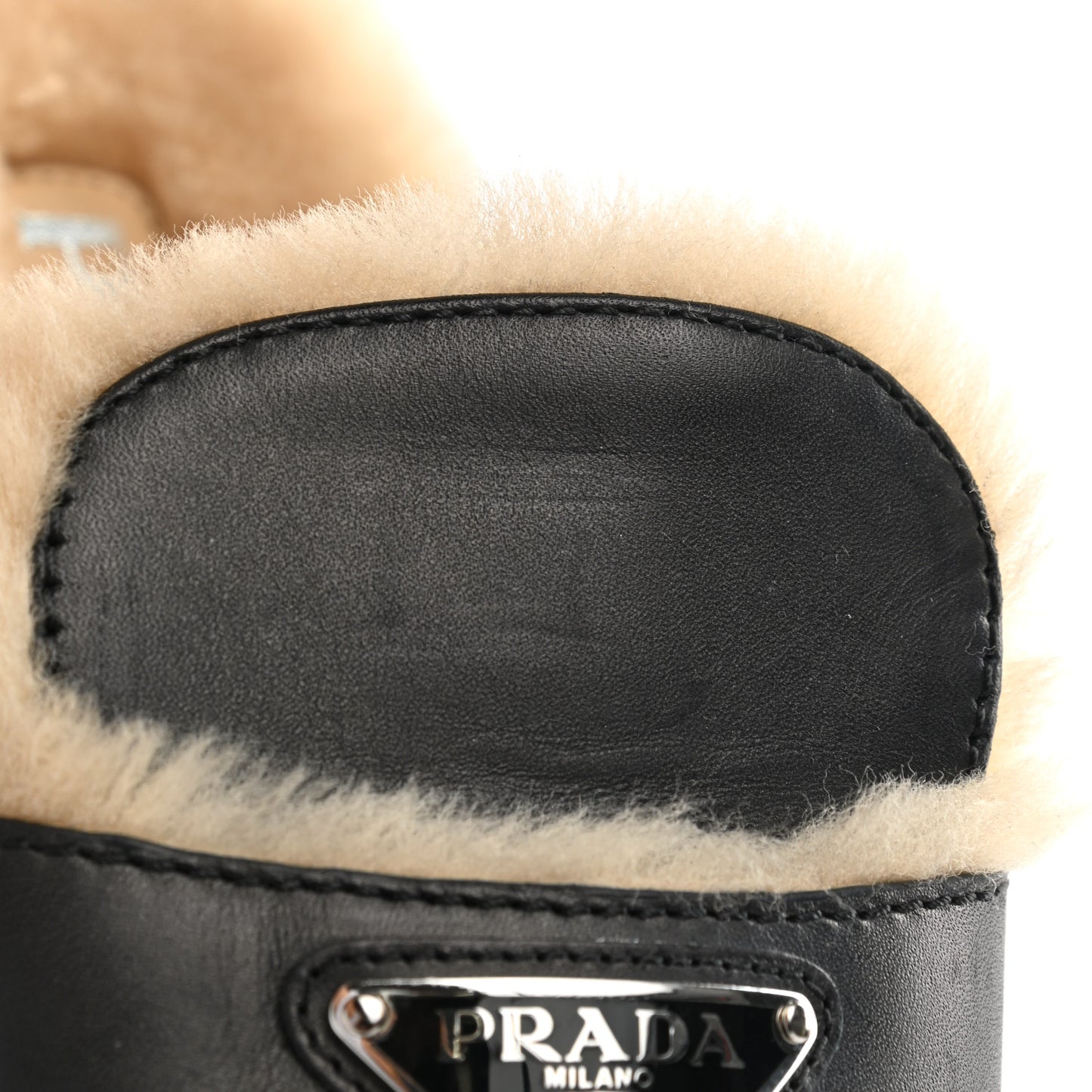 Natural Calfskin Shearling Metal Triangle Logo 45mm Clogs 41 Black Sabbia