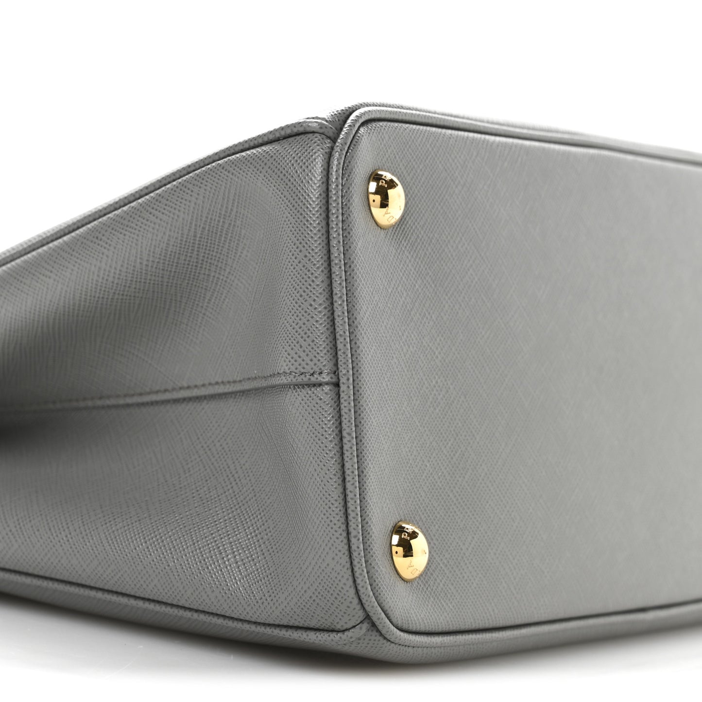 Saffiano Medium Galleria Double Zip Tote Marmo