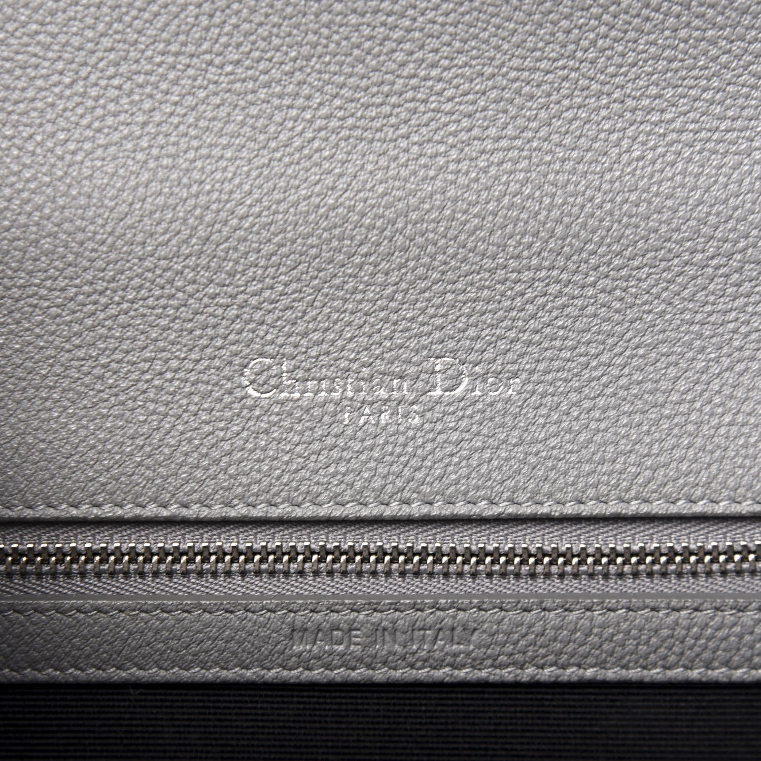 Christian Dior Grained Calfskin Medium Diorama Flap Bag Gris 8 of 10
