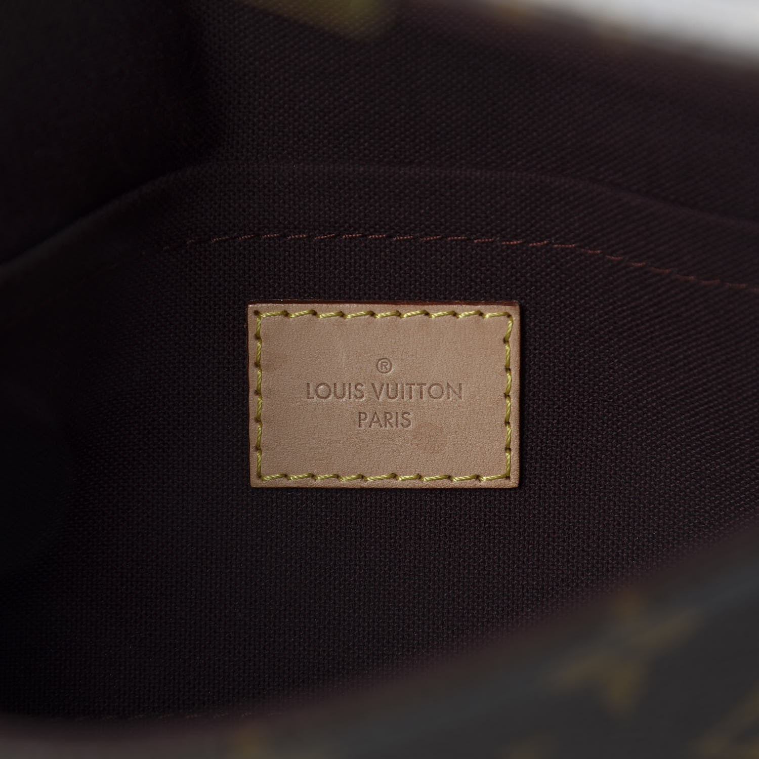 Louis Vuitton Monogram Favorite PM 7 of 9