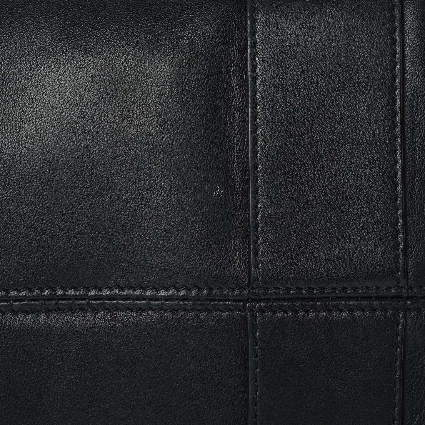 Lambskin Medium Lucrezia Black