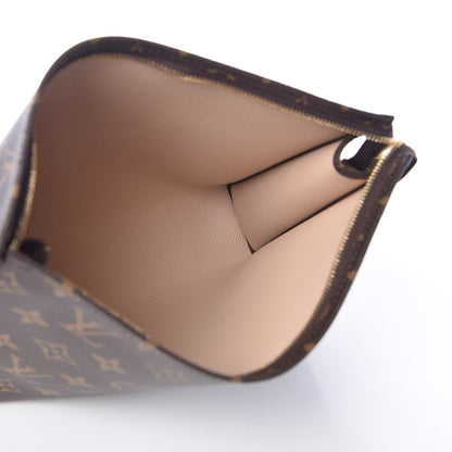Louis Vuitton Monogram Toiletry Pouch 26 5 of 10