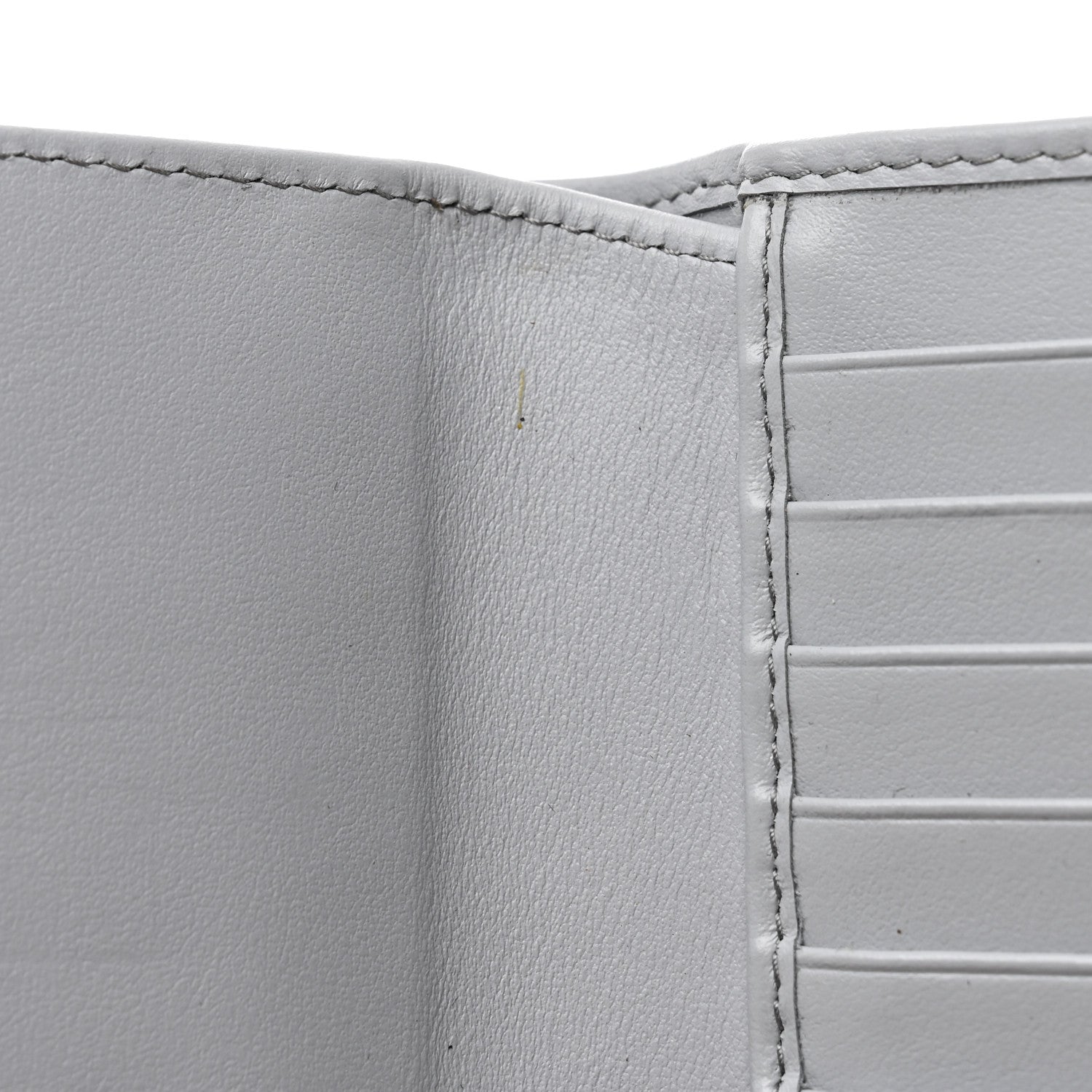 Prada Vitello Daino Wallet Fiordaliso 8 of 9
