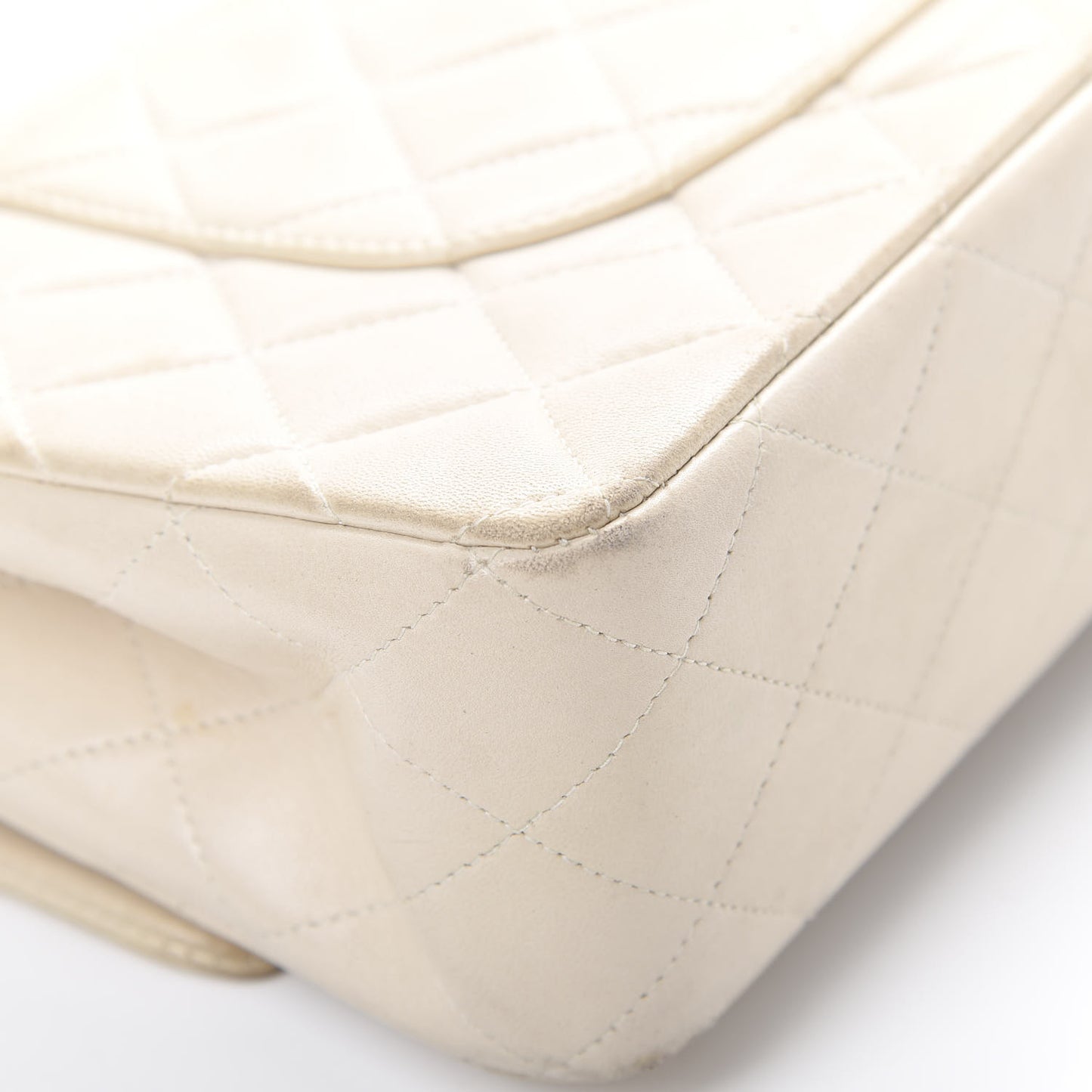 Lambskin Quilted Medium Double Flap Beige