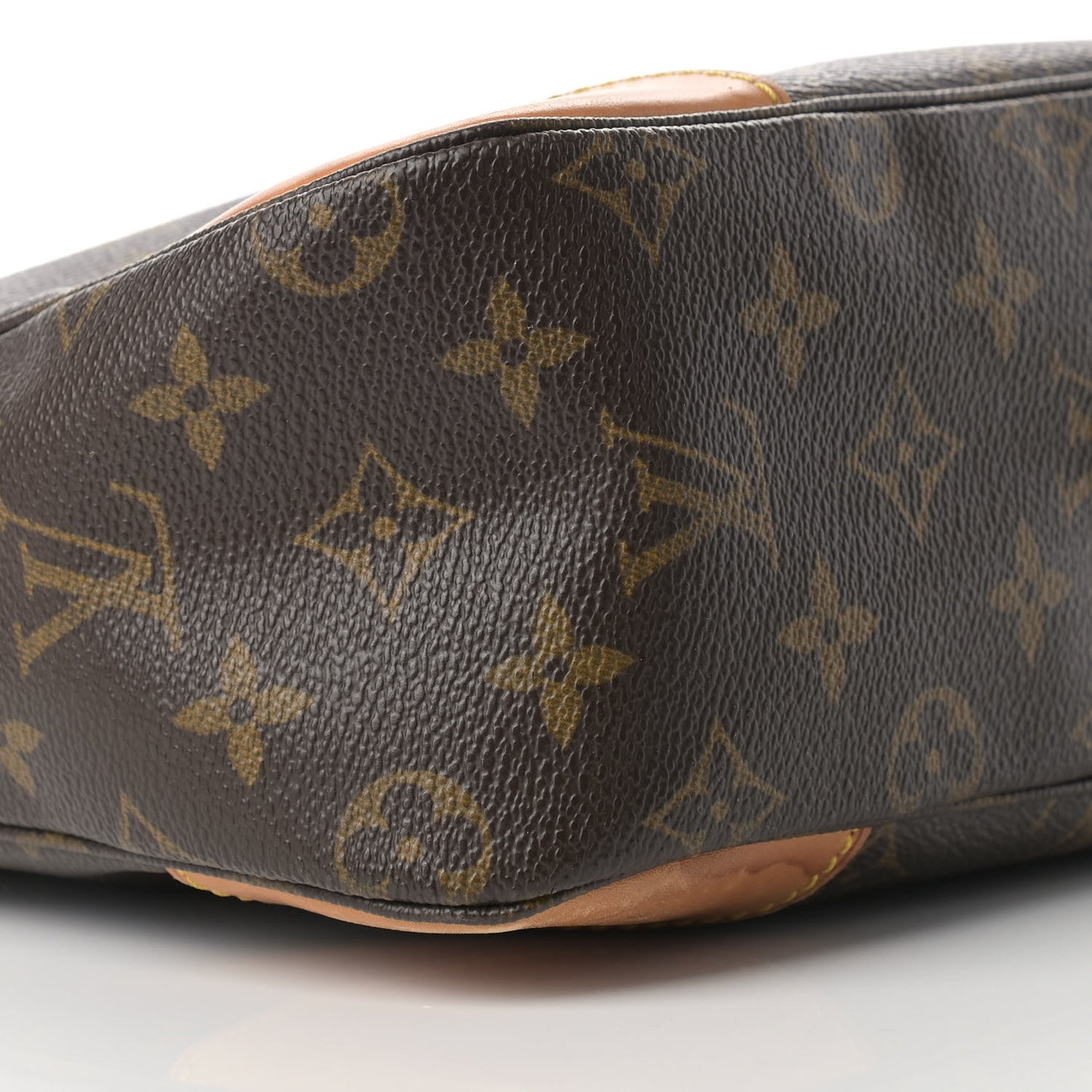 Monogram Boulogne 30
