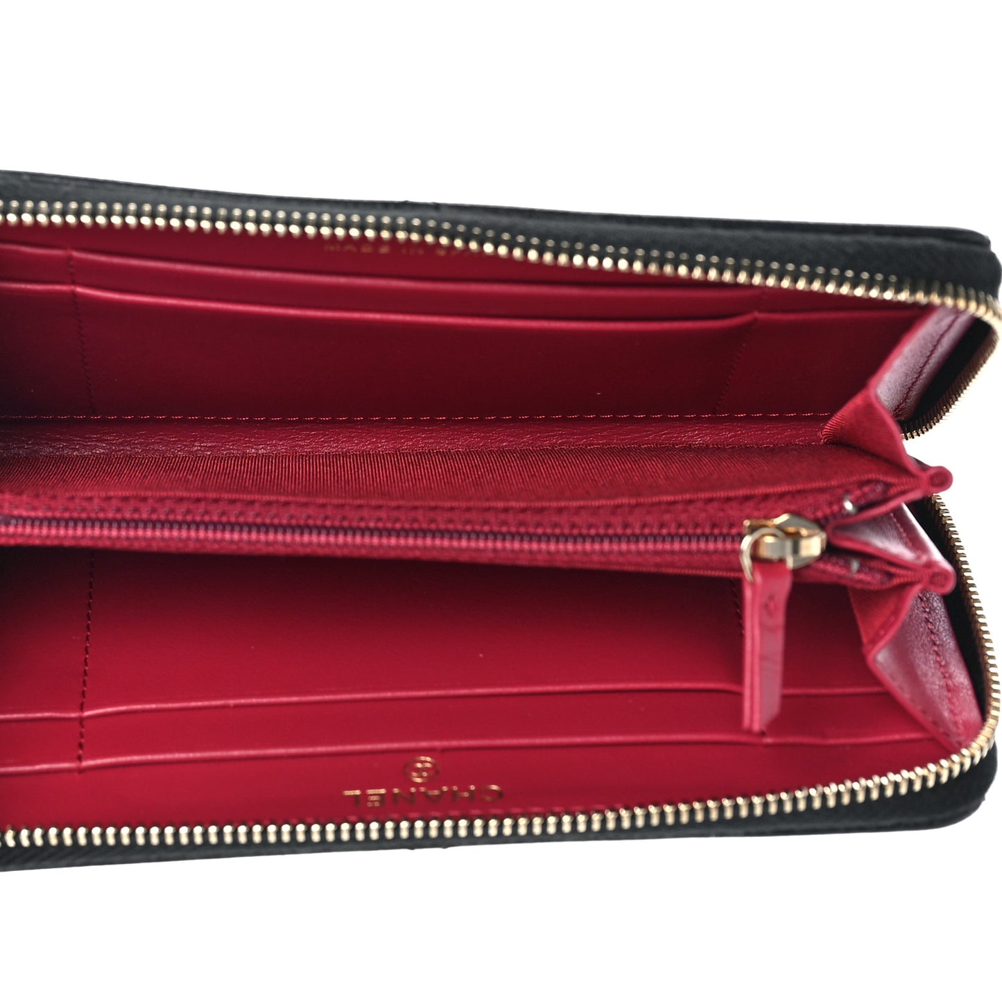 Shiny Goatskin Quilted Chanel 19 Long Zipped Around Wallet Black