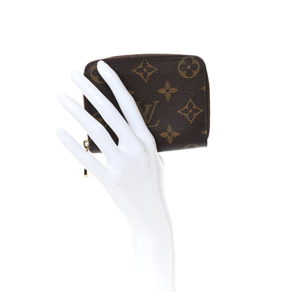 Louis Vuitton Monogram Key Pouch 5 of 14