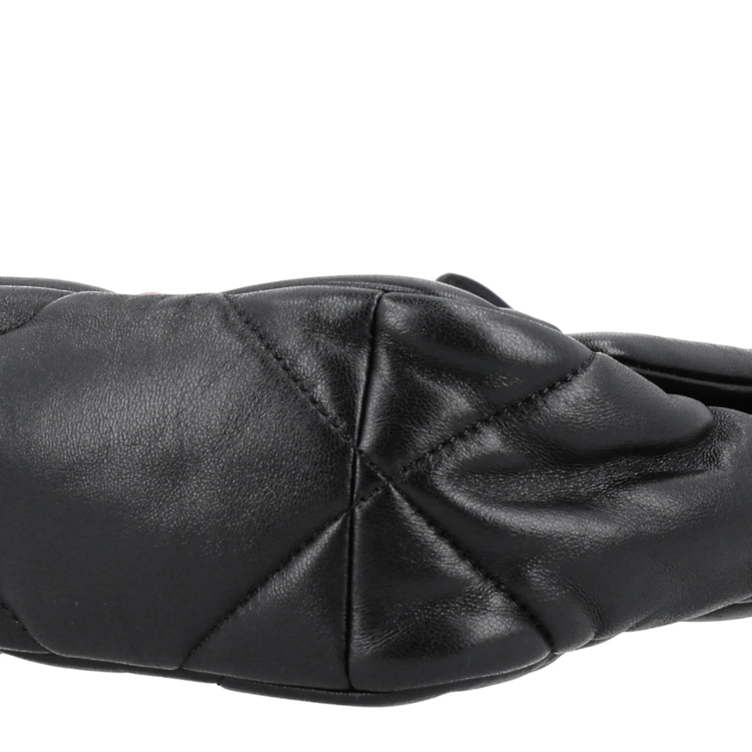 Chanel Lambskin Quilted Medium Chanel 19 Flap Black 10 of 10