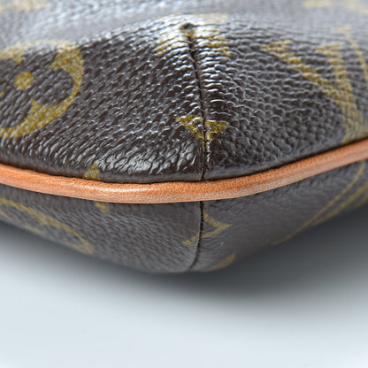 Louis Vuitton Monogram Partition Wristlet 8 of 10