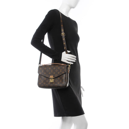 Louis Vuitton Monogram Pochette Metis 2 of 7