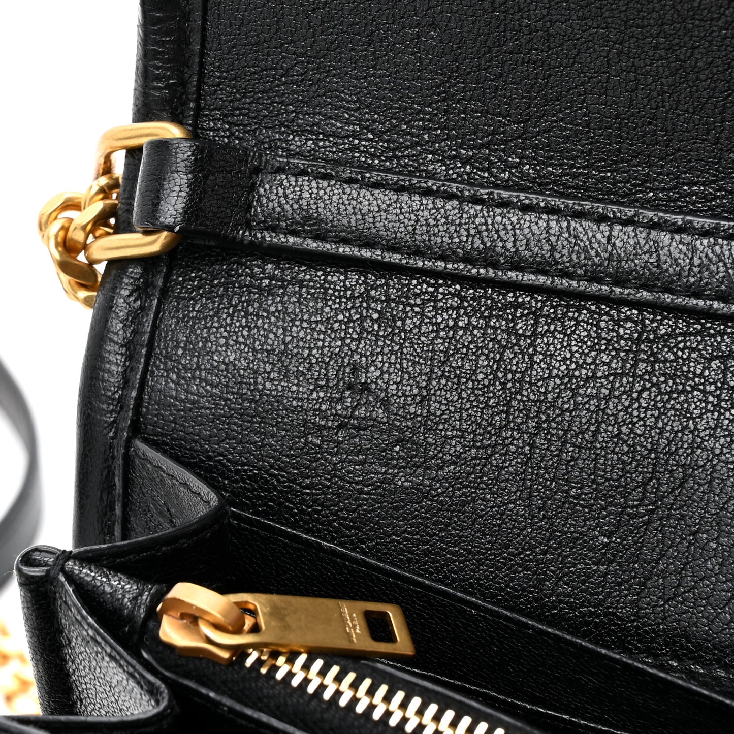 Lambskin Diamond Quilted Becky Chain Wallet Black