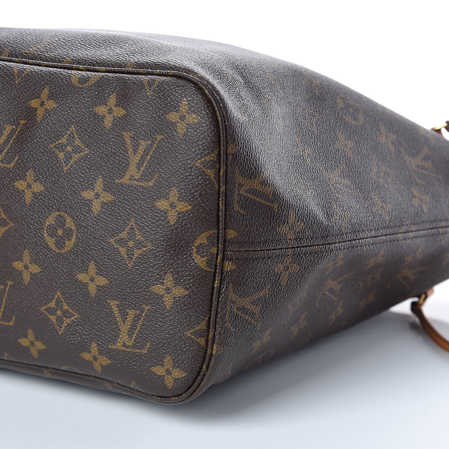 Louis Vuitton Monogram Neverfull MM 6 of 15