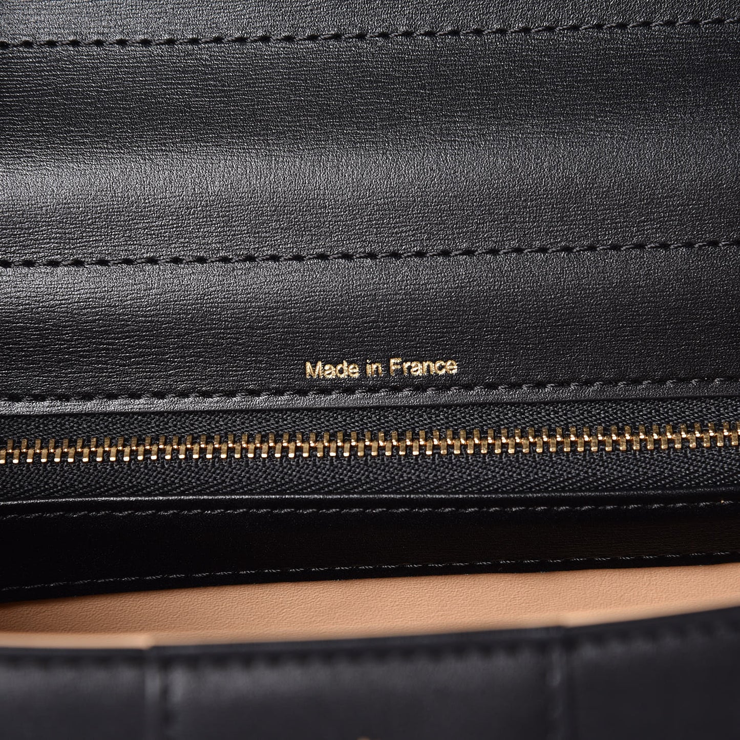 Box Calfskin MM Brillant Satchel Black