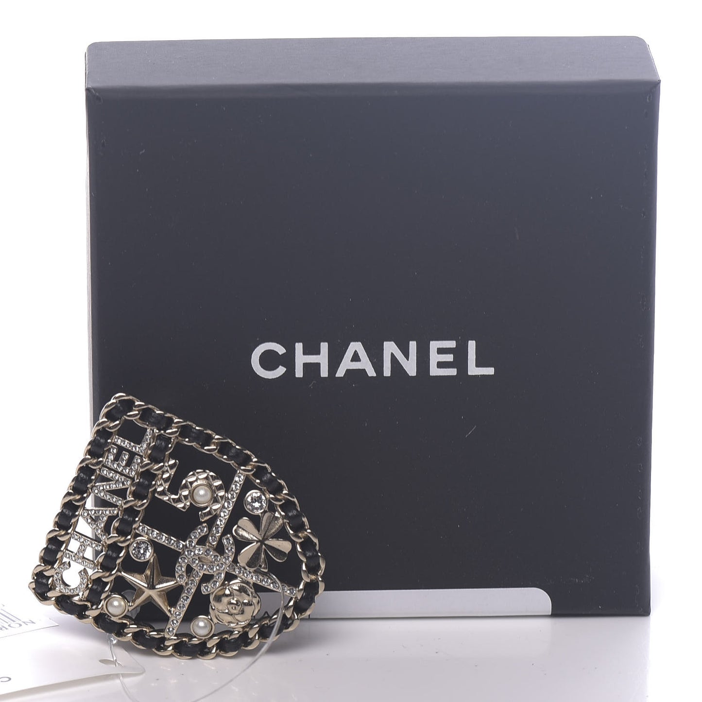 Lambskin Pearl Strass Sergeant Shield Brooch Gold