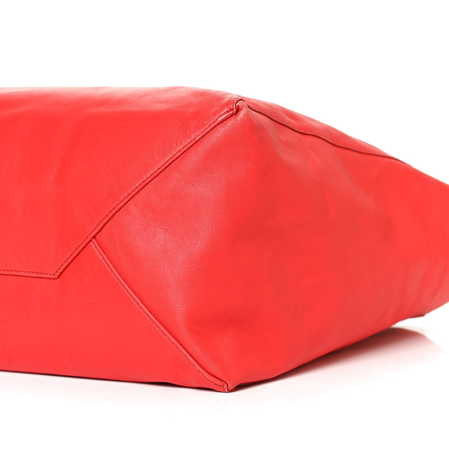 Lambskin Horizontal Cabas Magenta