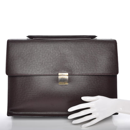 Louis Vuitton Taiga Angara Briefcase Acajou 2 of 9