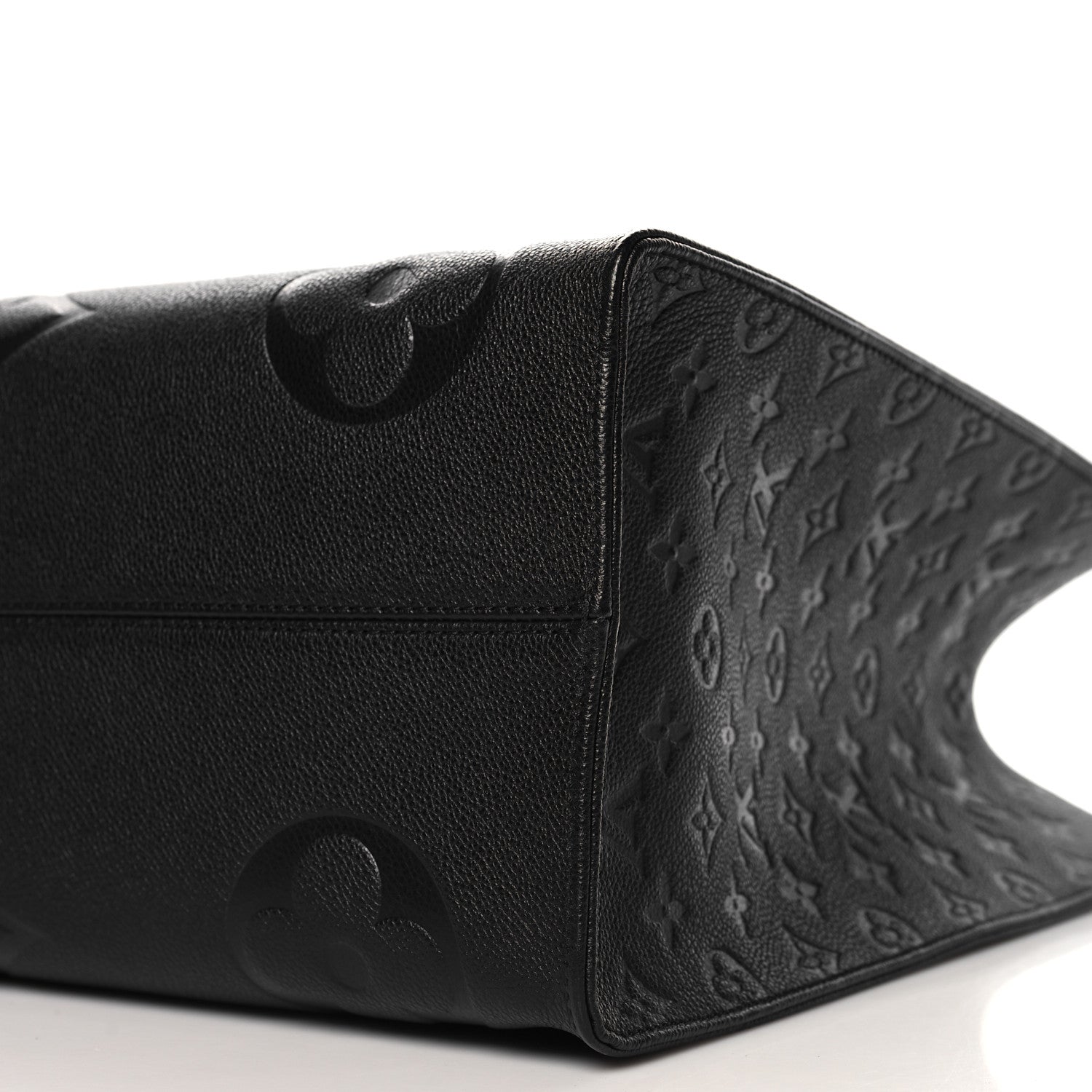 Louis Vuitton Empreinte Monogram Giant Onthego GM Black 9 of 9